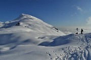 84 Incrocio di sentieri con vista sul Monte Pulpito